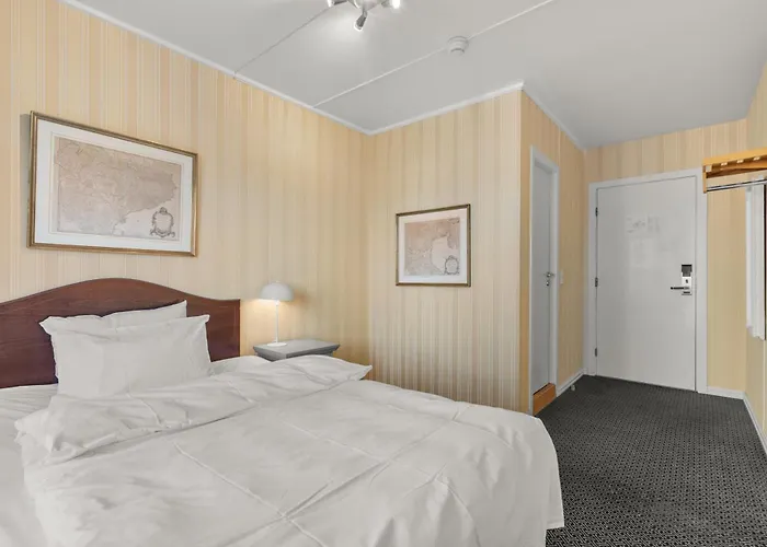 Grand Отель Халден